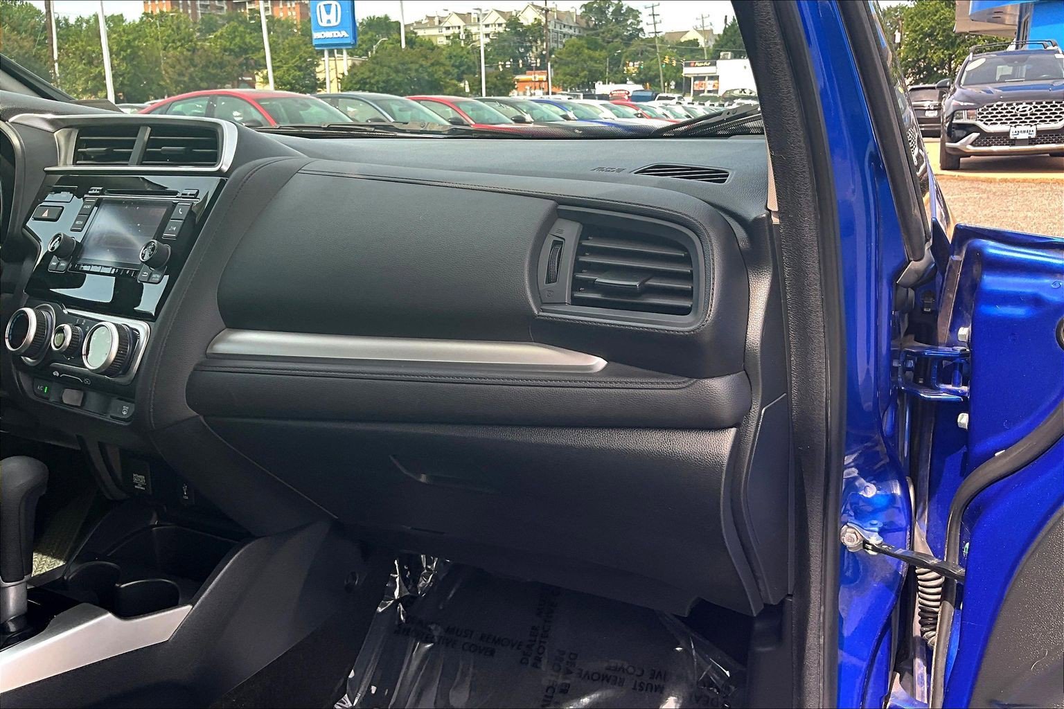 Used 2018 Honda Fit LX image 16