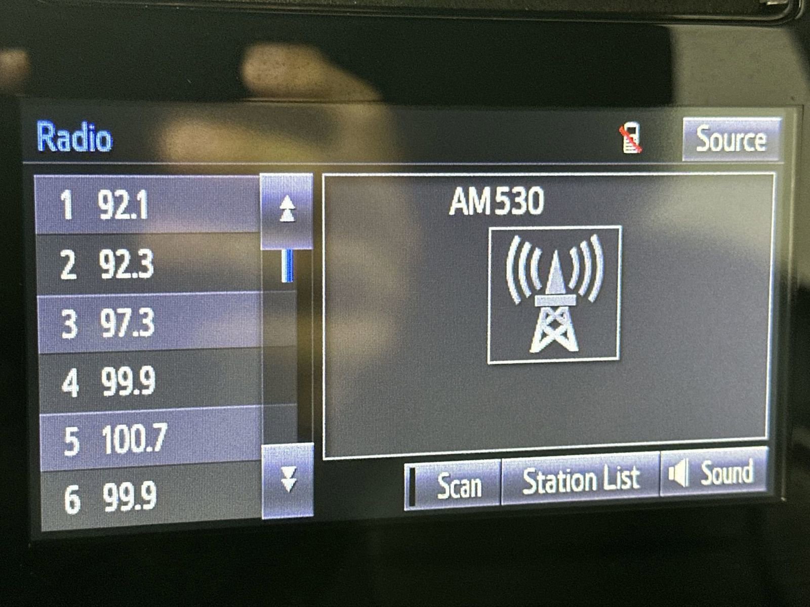 Used 2017 Toyota Corolla LE FWD image 16