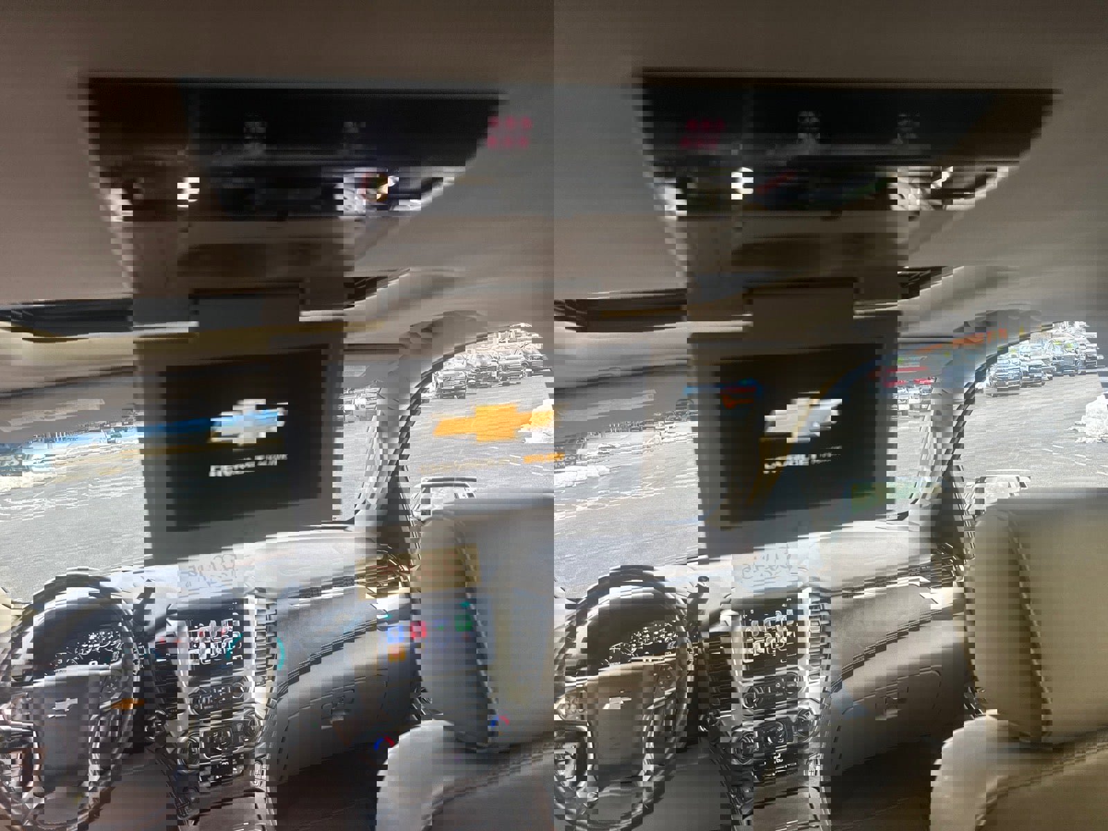 Used 2017 Chevrolet Suburban Premier image 28