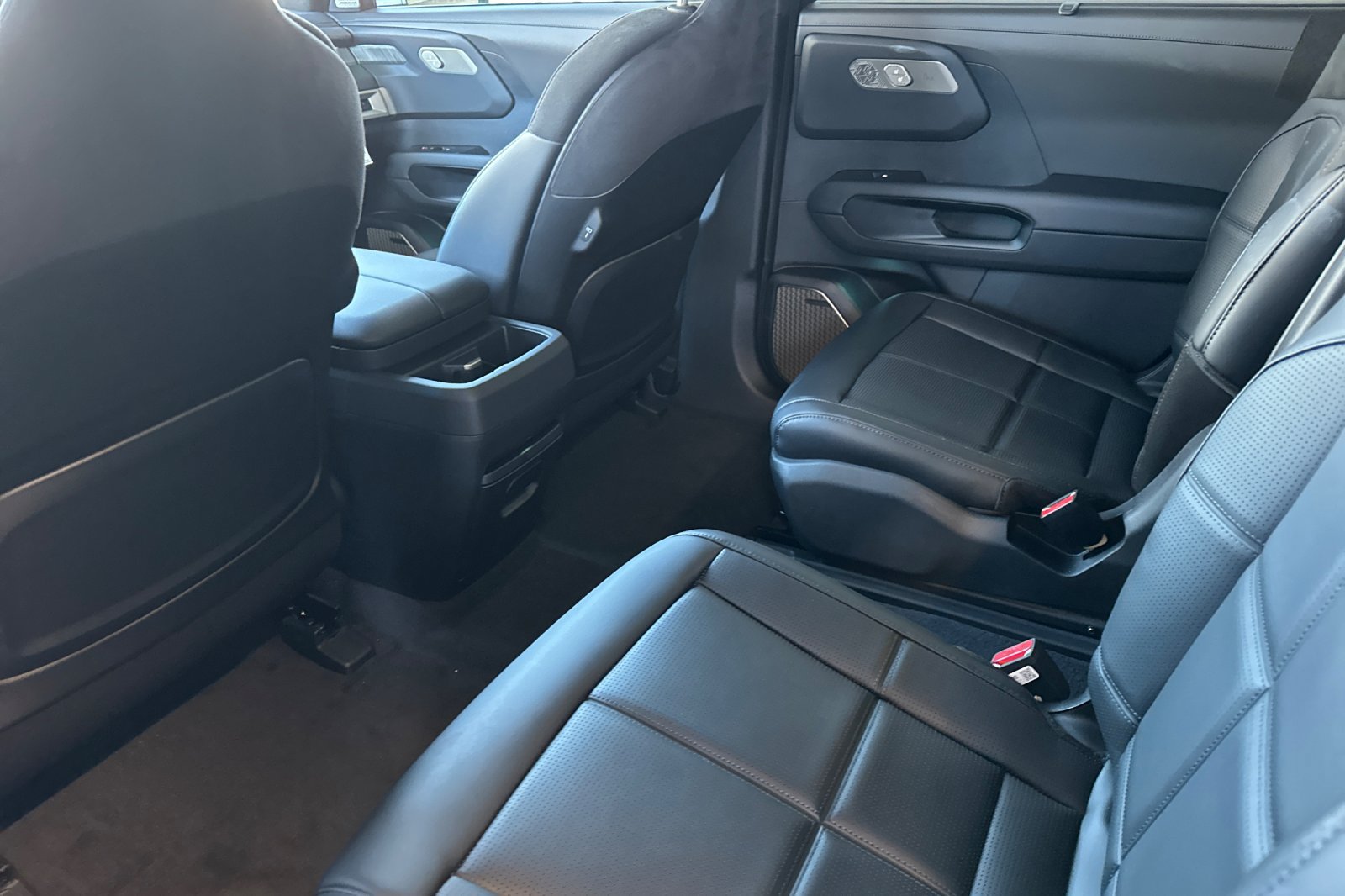 New 2027 Kia Telluride SX Prestige AWD/4WD image 12
