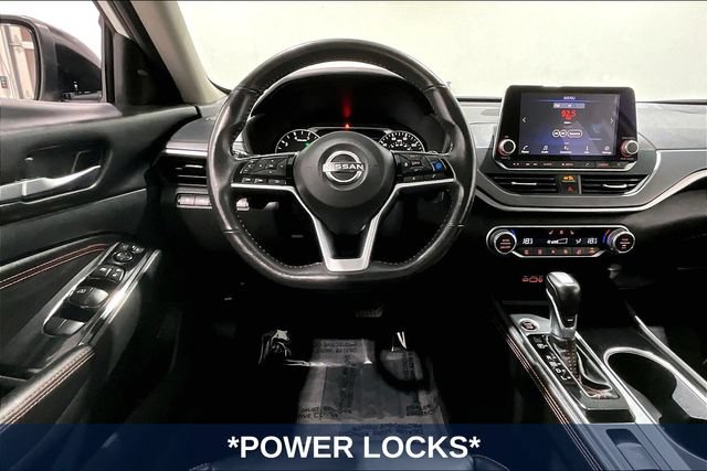 Used 2023 Nissan Altima 2.5 SR AWD/4WD image 11