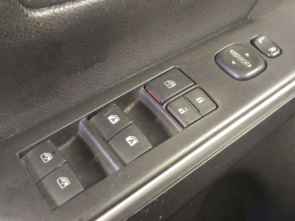 Used 2016 Toyota Camry SE image 27