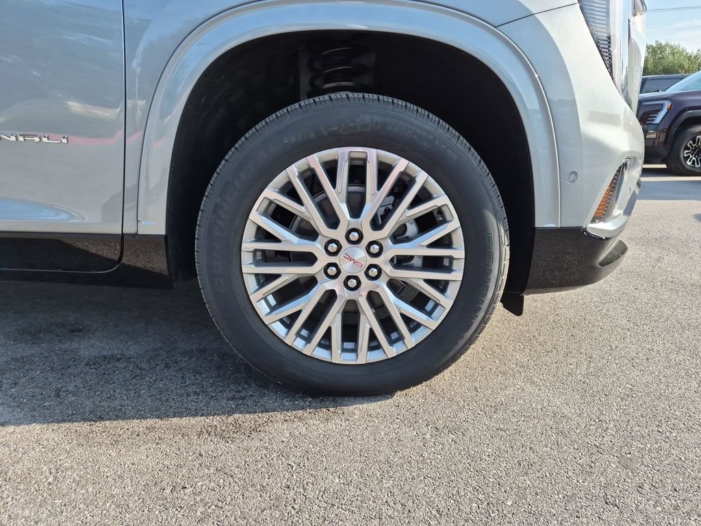 New 2026 GMC Acadia Denali w/ Super Cruise Package FWD image 17