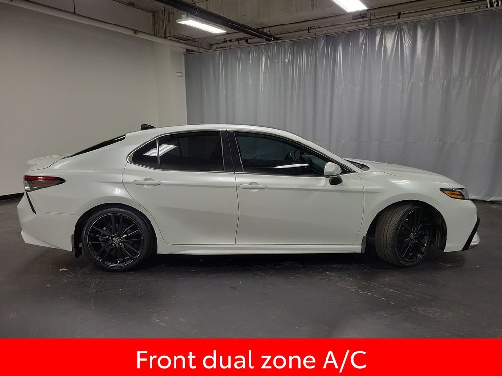 Used 2024 Toyota Camry XSE w/ Navigation Package image 9