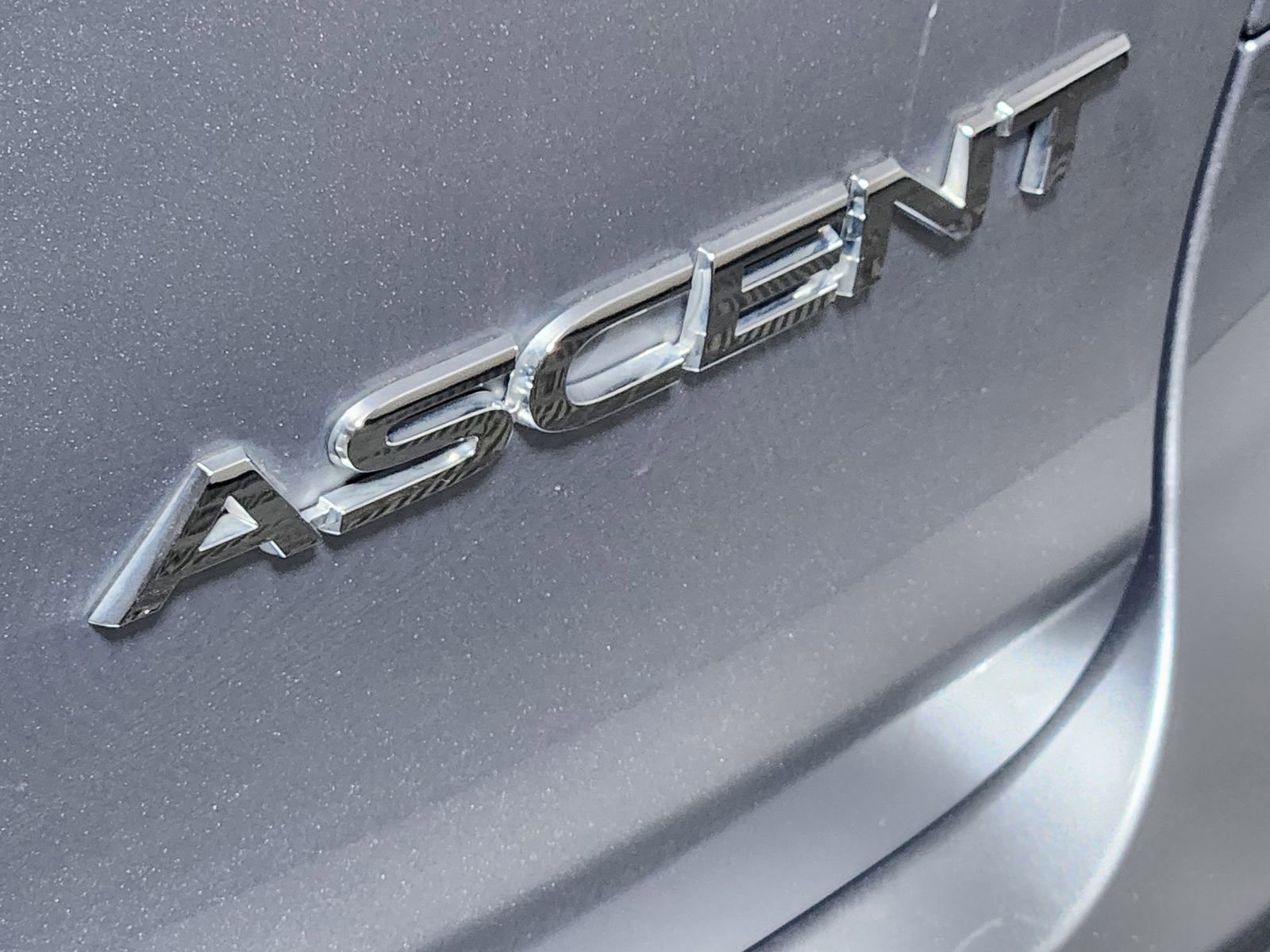 Used 2024 Subaru Ascent Premium w/ Convenience Package image 13