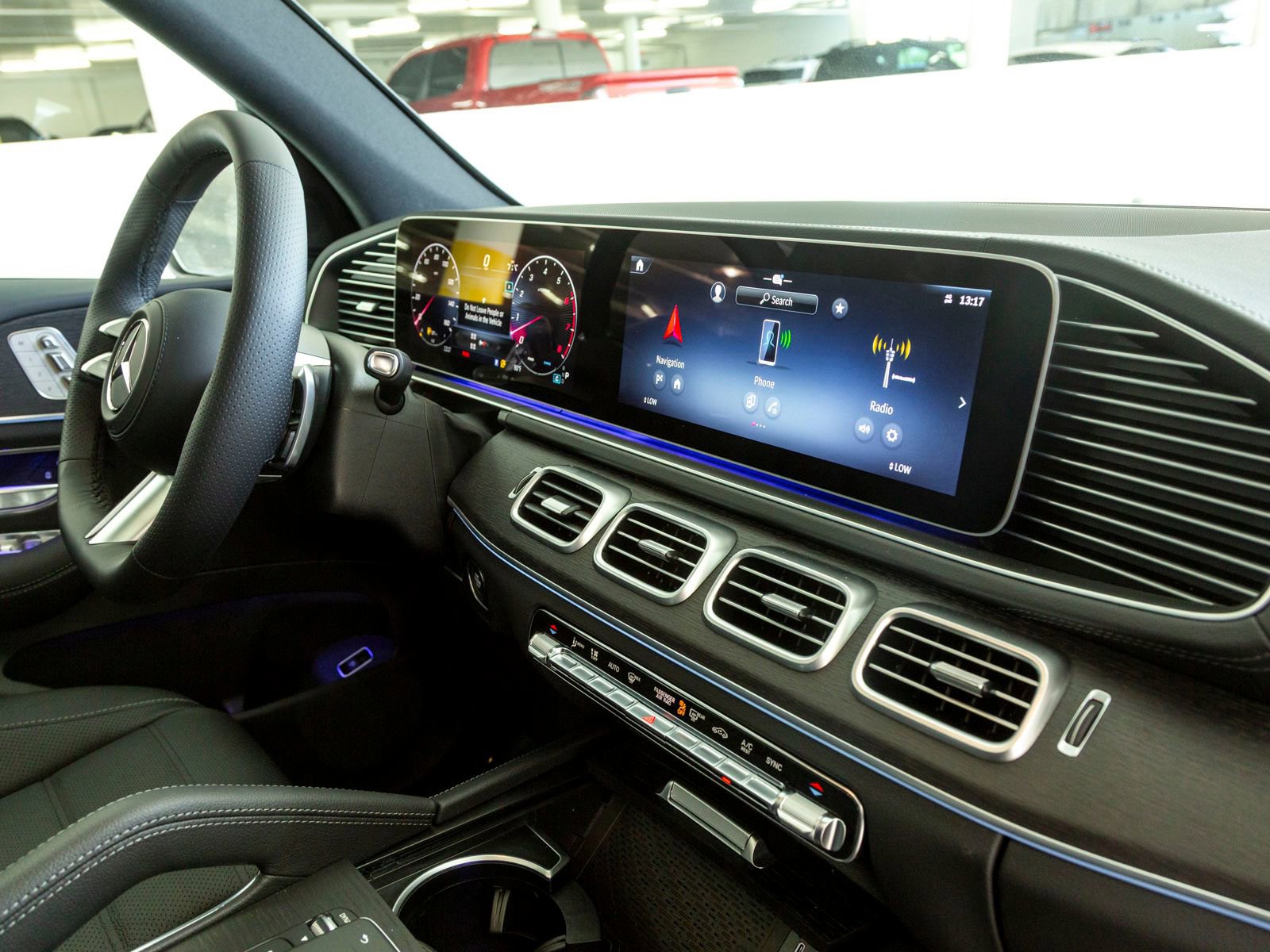 New 2026 Mercedes-Benz GLS 450 4MATIC image 31