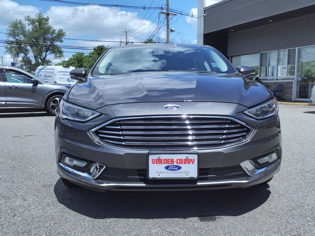 Used 2017 Ford Fusion Titanium image 2
