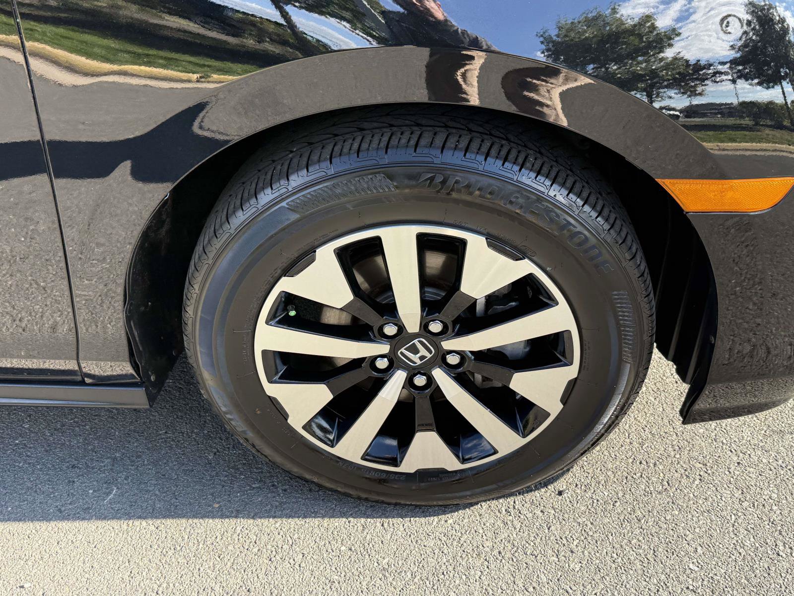 Certified 2026 Honda Odyssey EX-L image 7