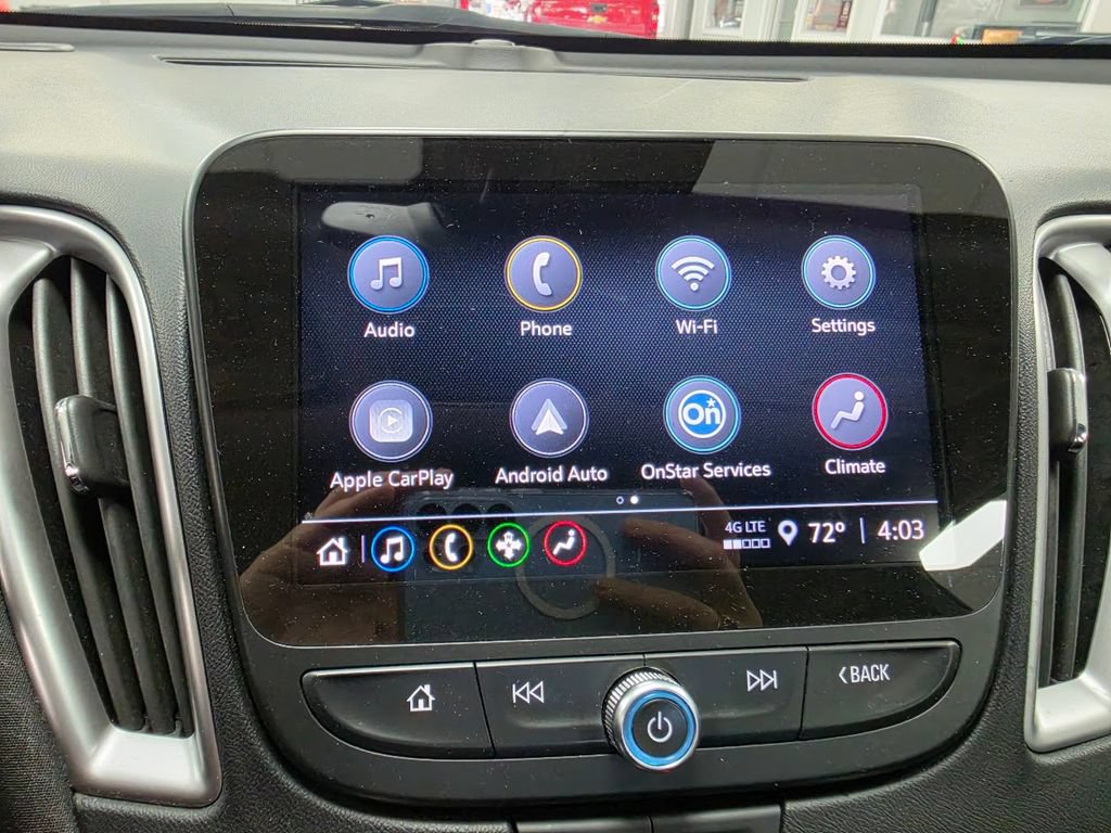 Used 2025 Chevrolet Malibu LT FWD image 19