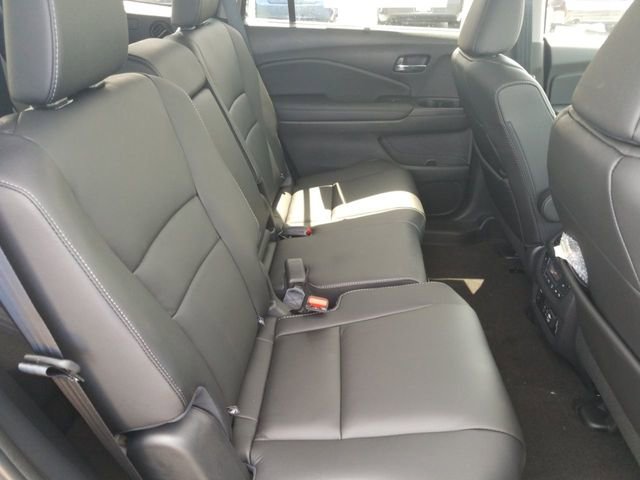 Used 2020 Honda Pilot Touring image 24