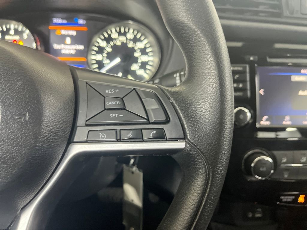 Used 2019 Nissan Rogue S image 60