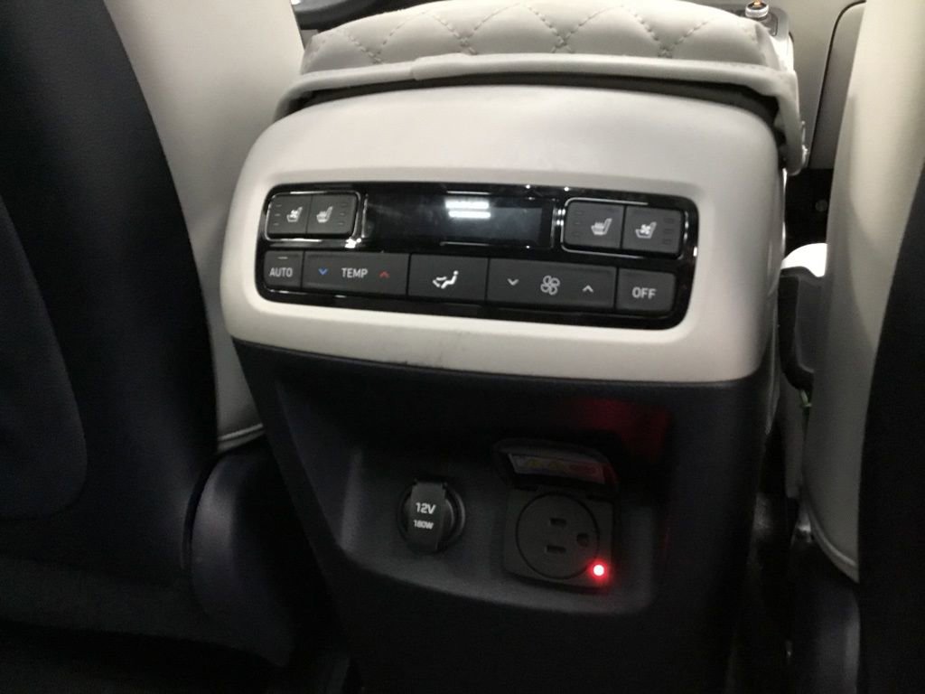 Used 2022 Hyundai Palisade Limited w/ Cargo Package image 22