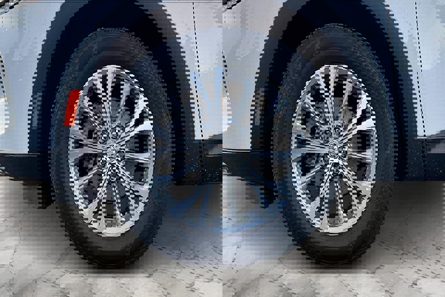 Used 2022 Buick Envision Preferred w/ Safety Package image 9