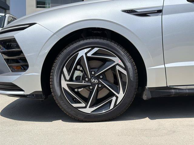 New 2026 Hyundai Sonata SEL FWD image 3