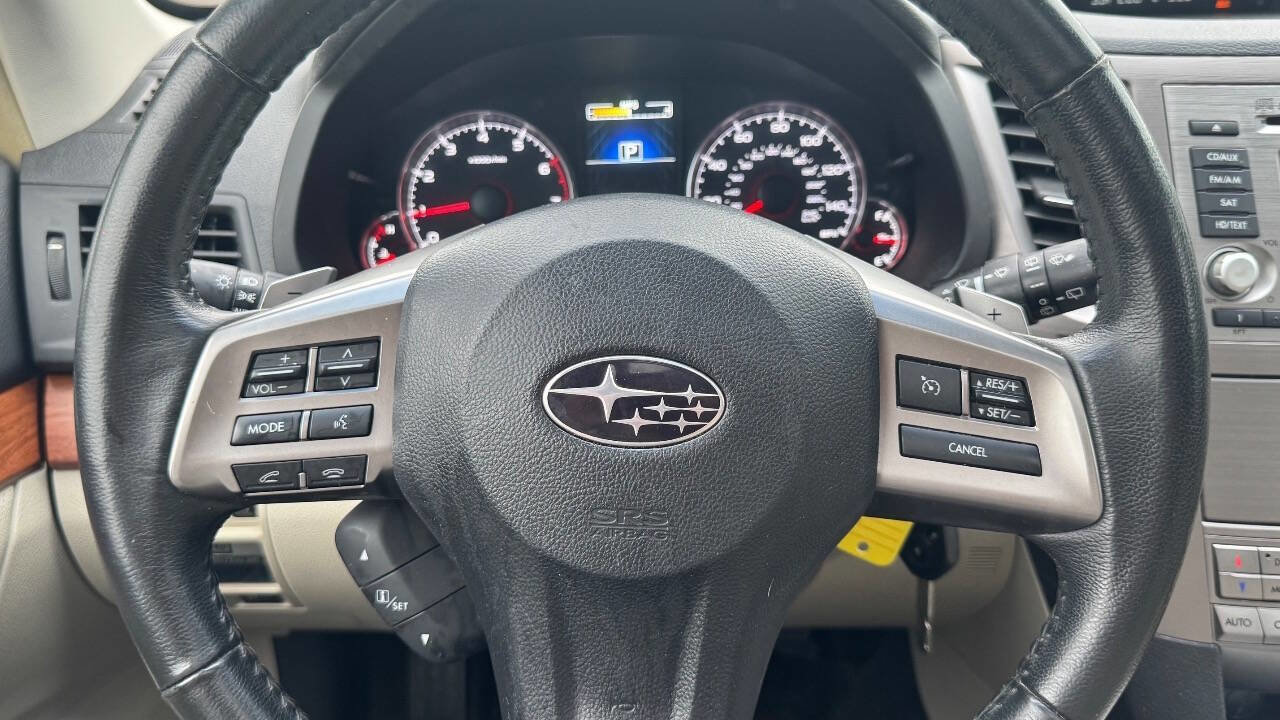 Used 2013 Subaru Outback 2.5i Limited AWD/4WD image 17