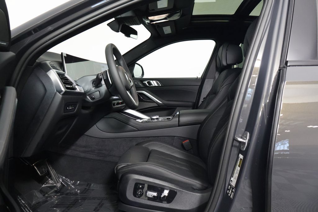 New 2027 BMW X6 xDrive40i w/ Executive Package AWD/4WD image 5