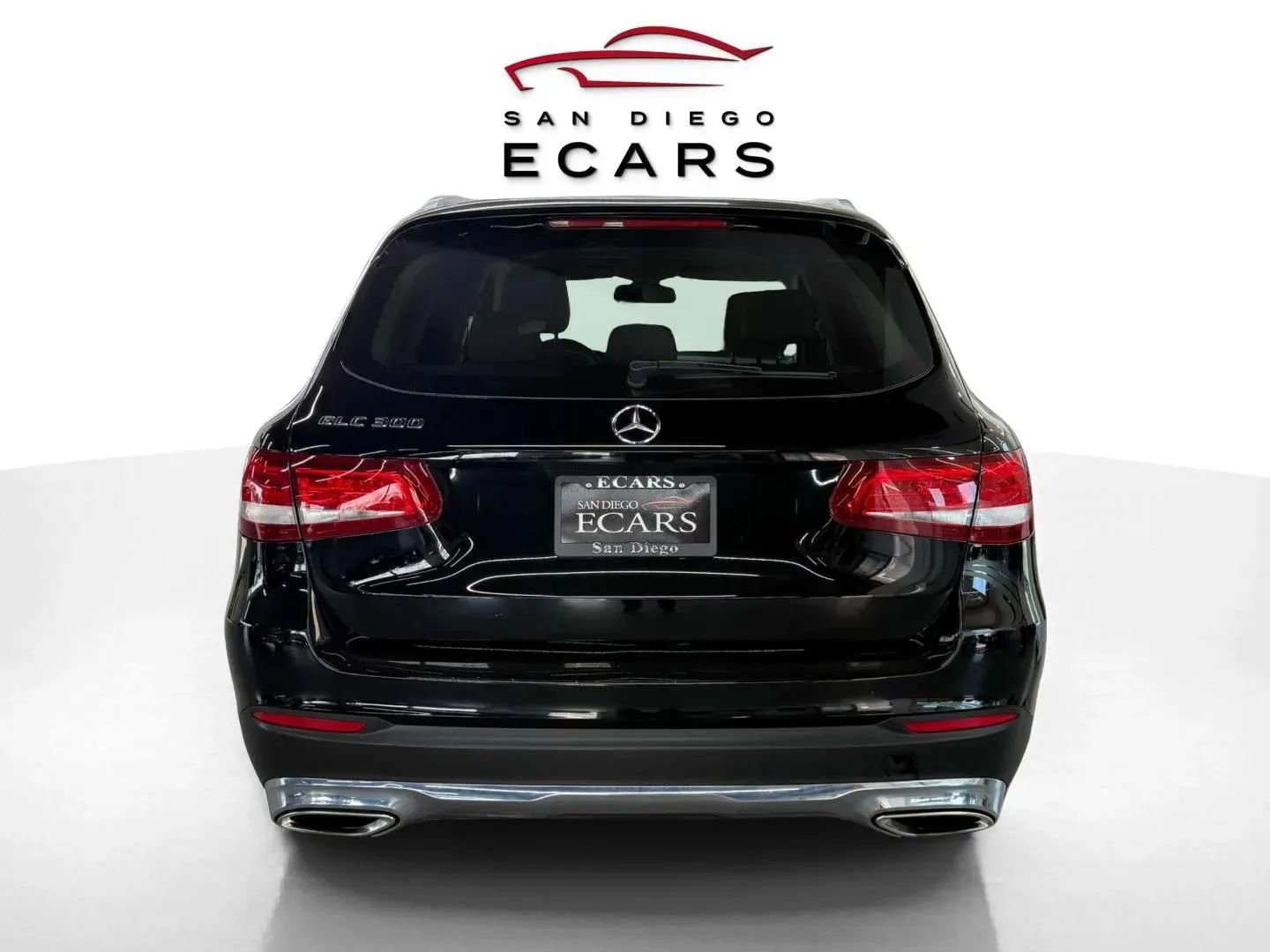Used 2018 Mercedes-Benz GLC 300 w/ Premium Package image 6