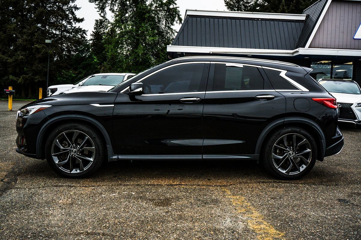 Used 2019 INFINITI QX50 Essential w/ Sensory Package AWD/4WD image 15