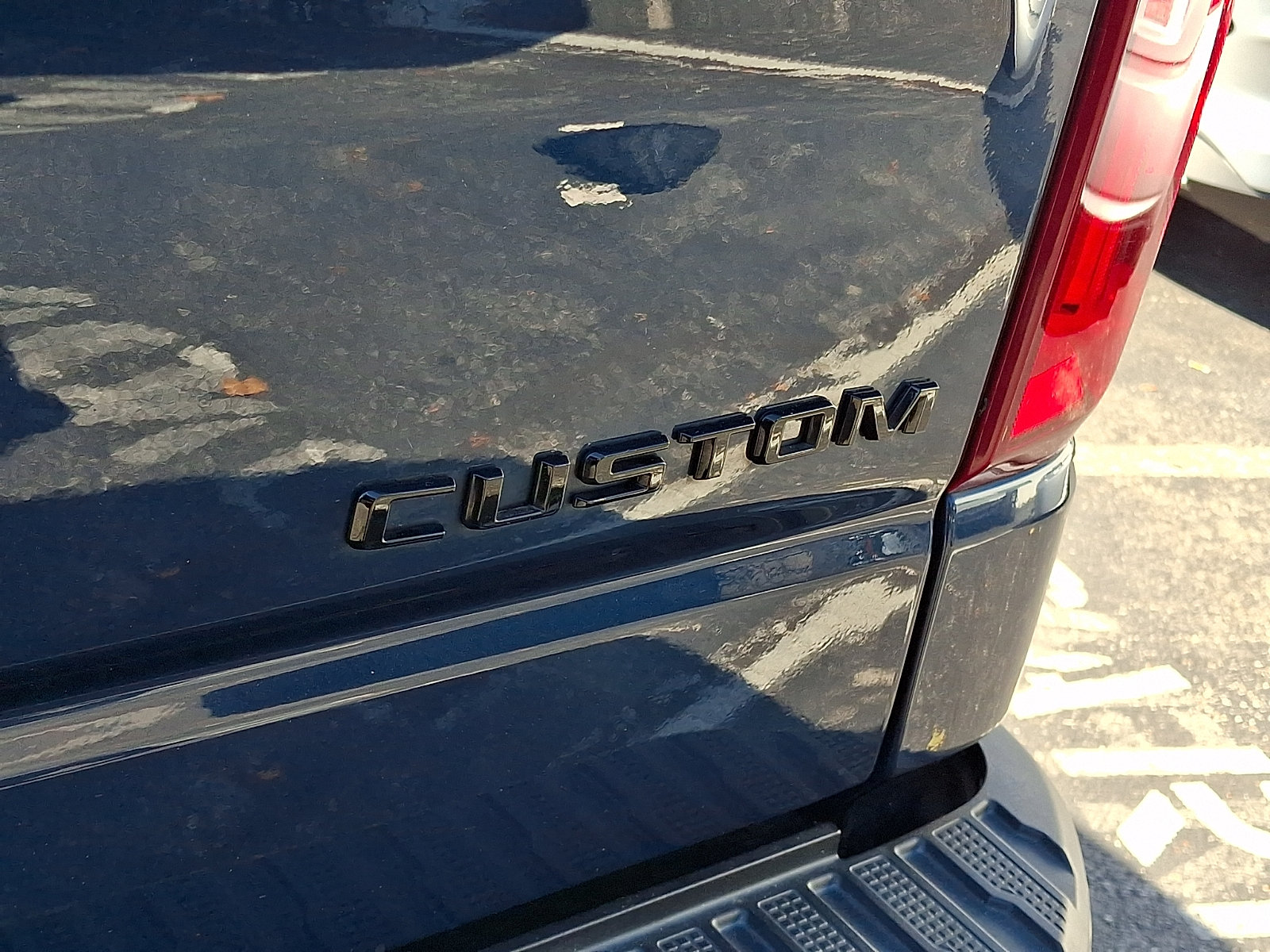Certified 2022 Chevrolet Silverado 1500 Custom w/ LPO, Dark Essentials Package AWD/4WD image 29