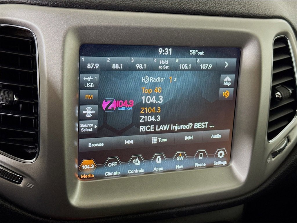 Used 2020 Jeep Compass Latitude w/ Popular Equipment Group image 7