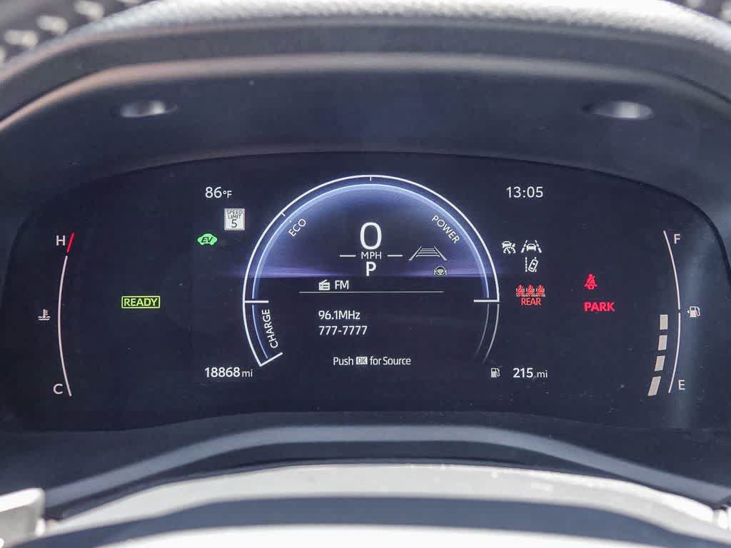 Used 2025 Toyota Camry SE FWD image 23