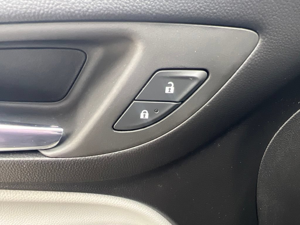 Used 2024 Chevrolet Equinox LT AWD/4WD image 49