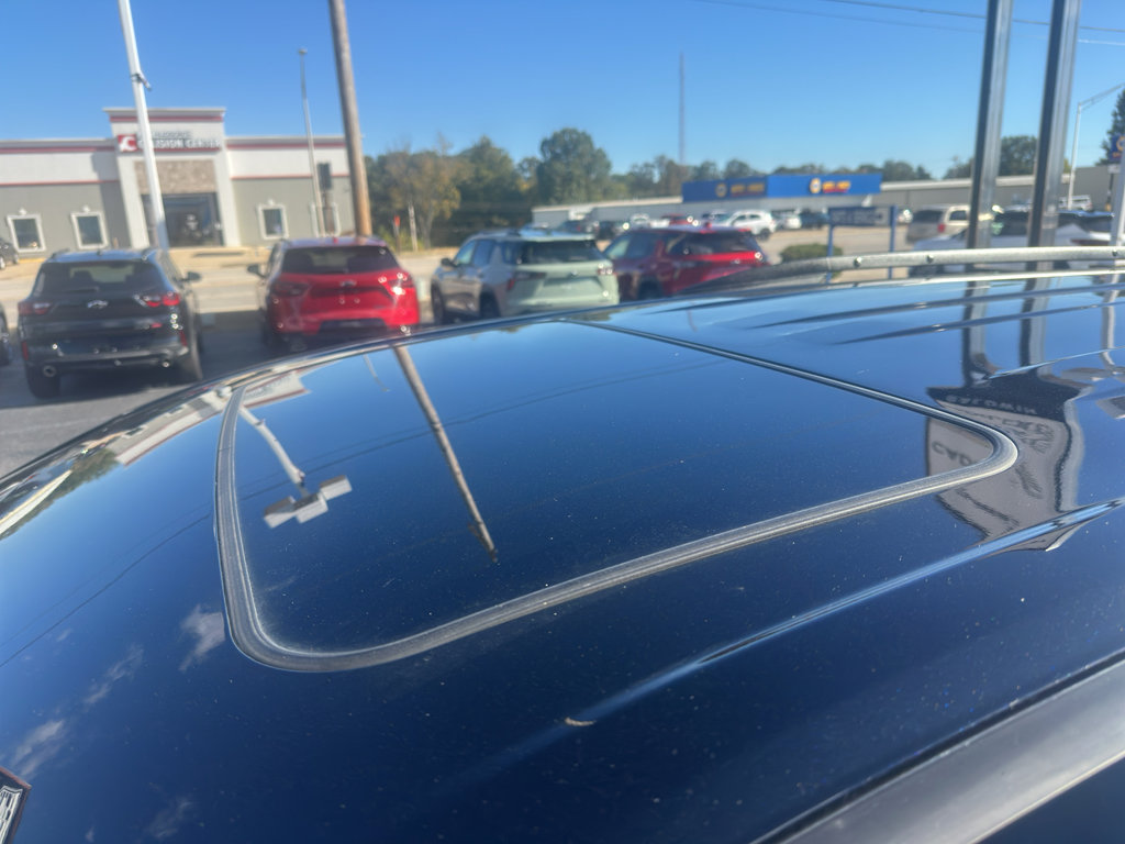 Used 2024 Toyota Sienna XLE FWD image 7