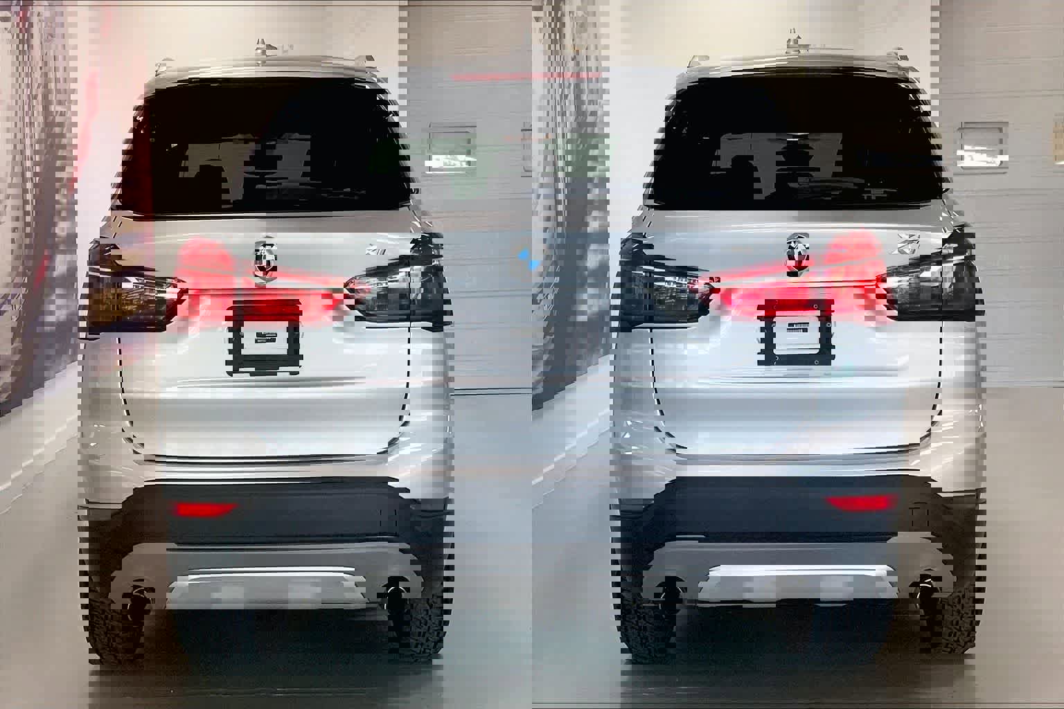 Used 2016 BMW X1 xDrive28i image 5