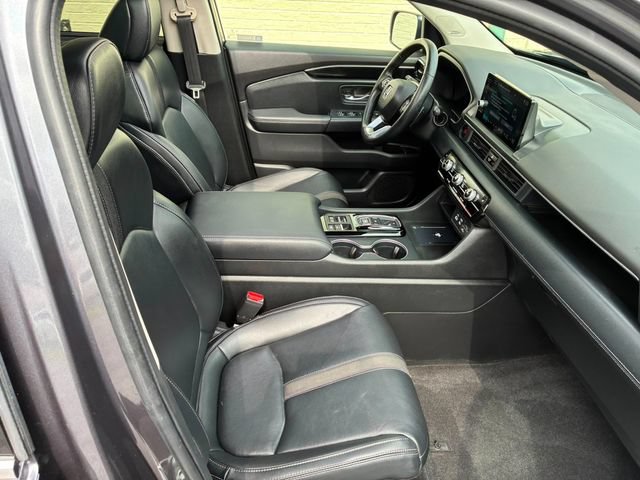 Used 2023 Honda Pilot Touring image 23