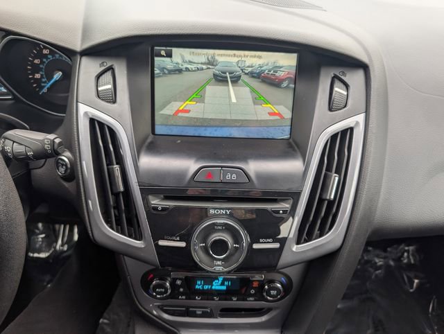Used 2014 Ford Focus Titanium image 13