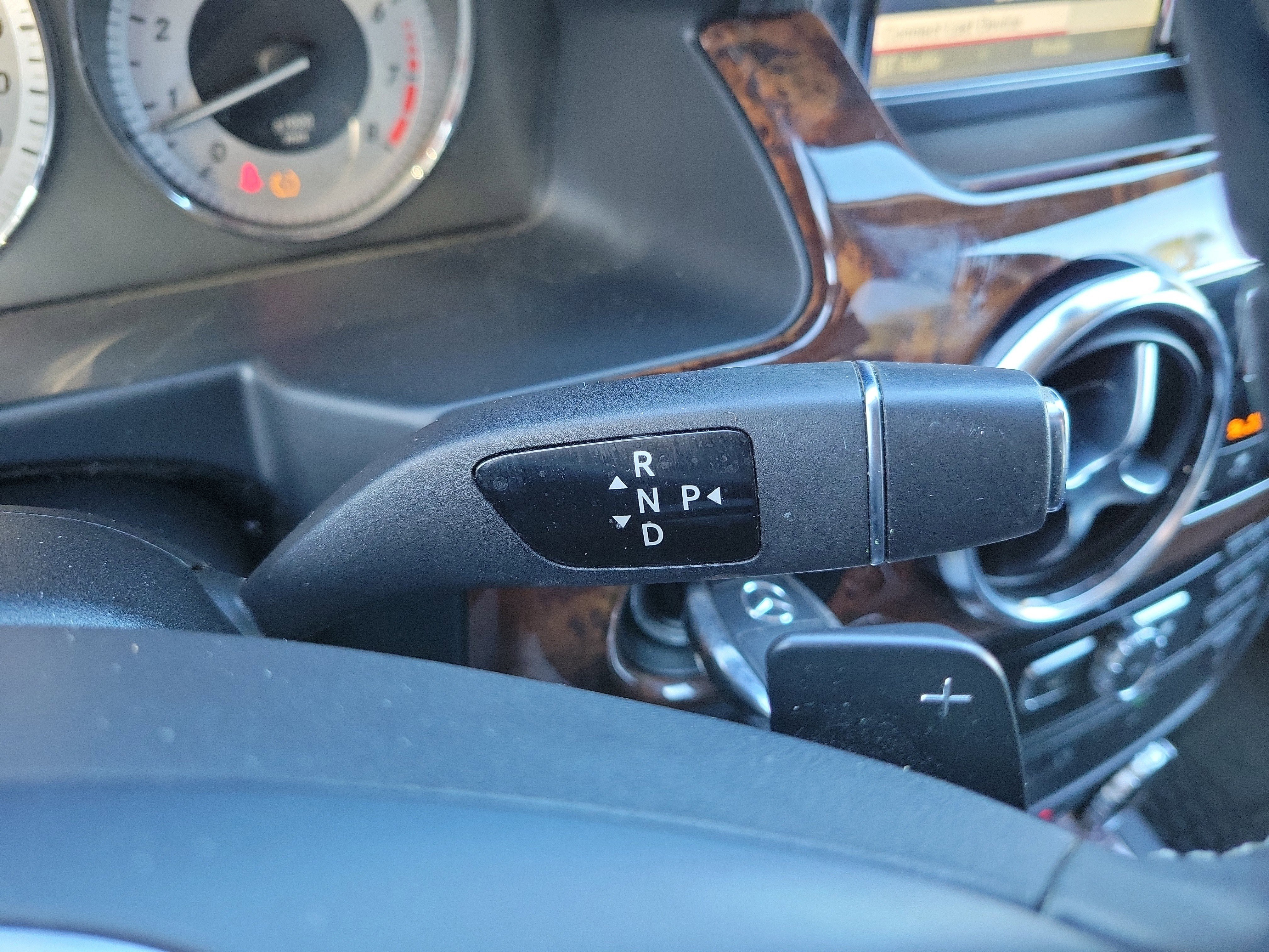 Used 2013 Mercedes-Benz GLK 350 4MATIC image 31