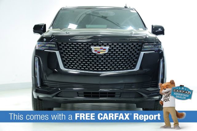 Used 2023 Cadillac Escalade Sport image 2