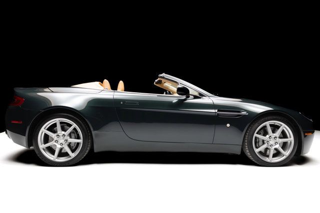 Used 2008 Aston Martin V8 Vantage Roadster image 2