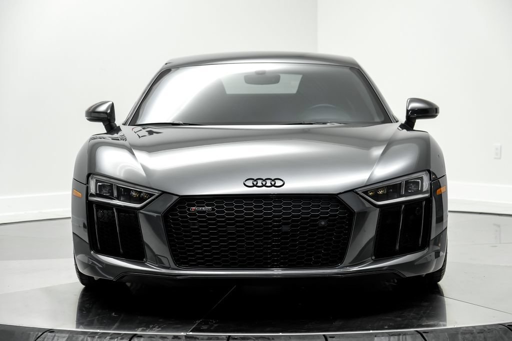 Used 2018 Audi R8 V10 AWD/4WD image 2