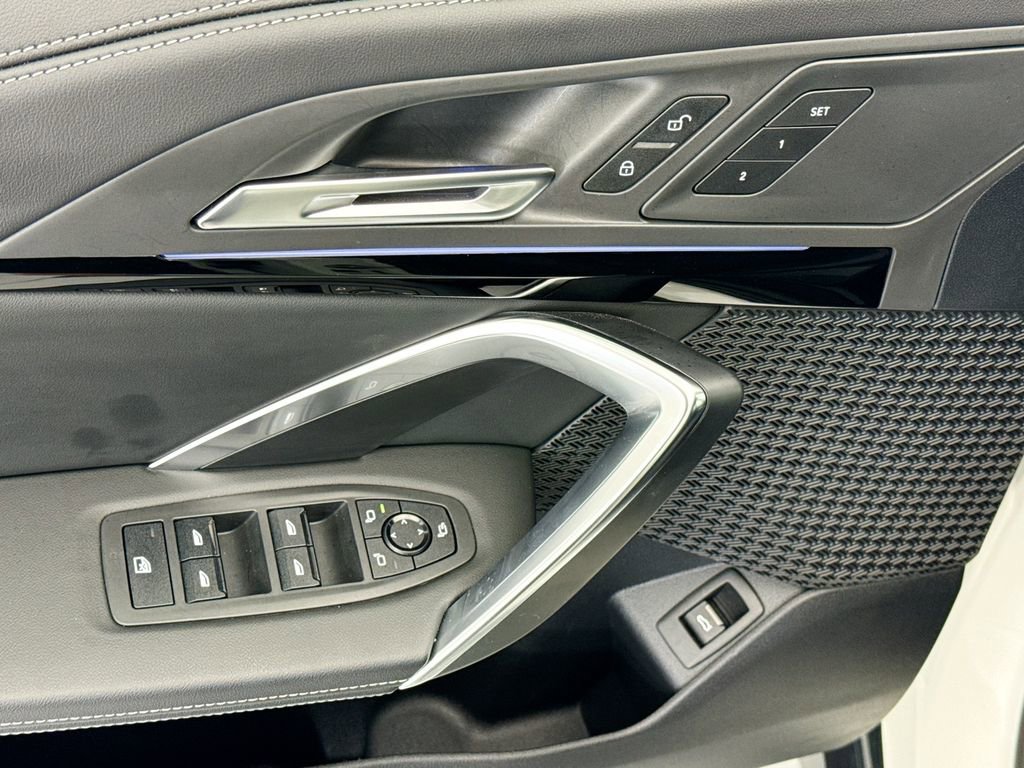 Certified 2025 BMW X1 xDrive28i w/ Convenience Package image 21