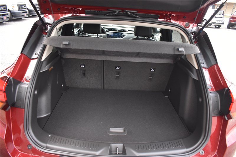 Used 2023 Buick Encore GX Preferred w/ Cold Weather Comfort Package FWD image 22