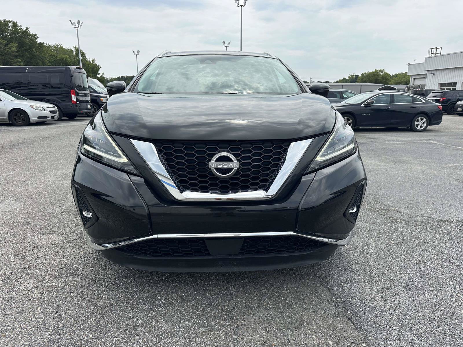 Used 2023 Nissan Murano SL AWD/4WD image 2