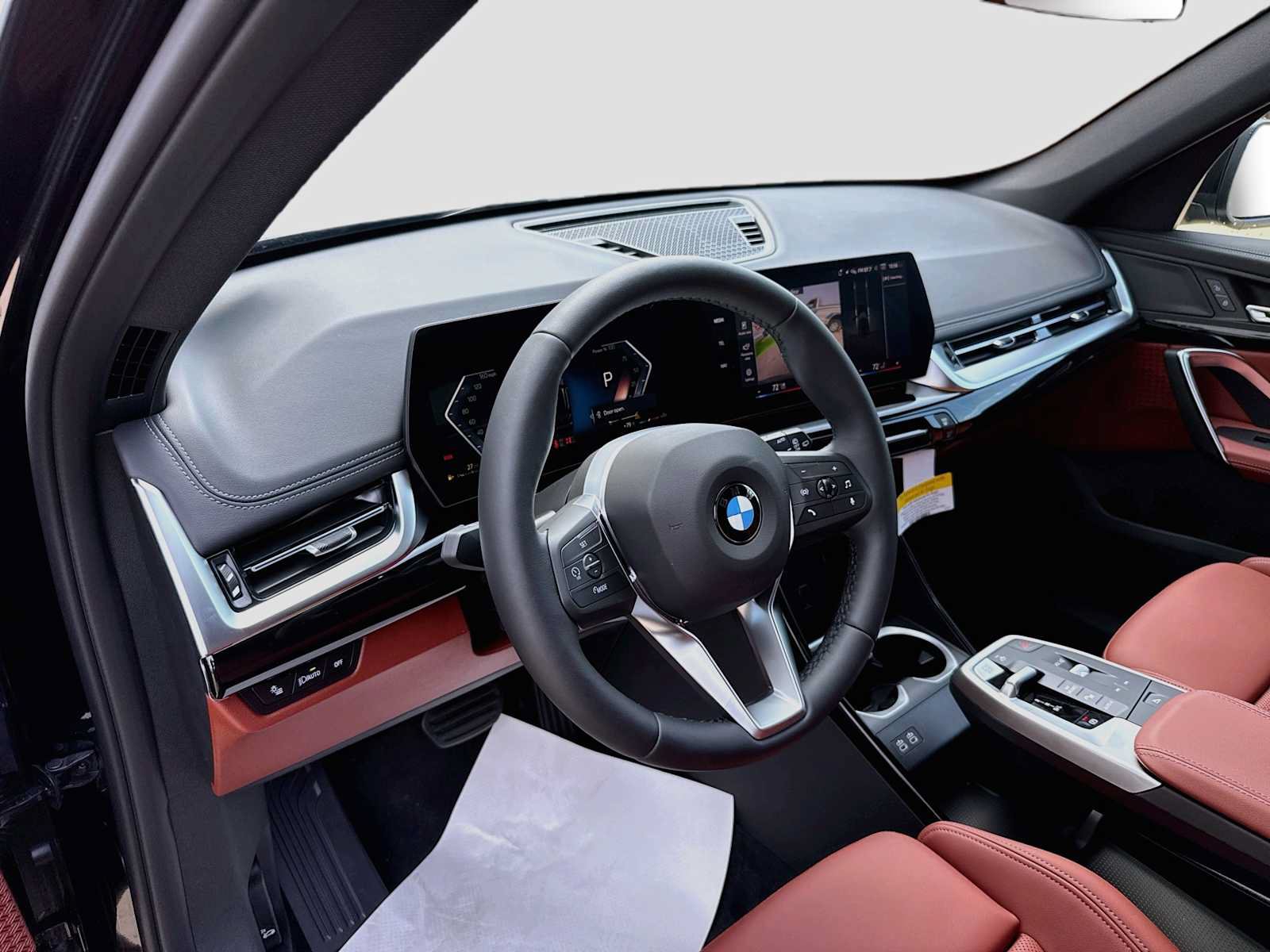 New 2027 BMW X1 xDrive28i AWD/4WD image 12