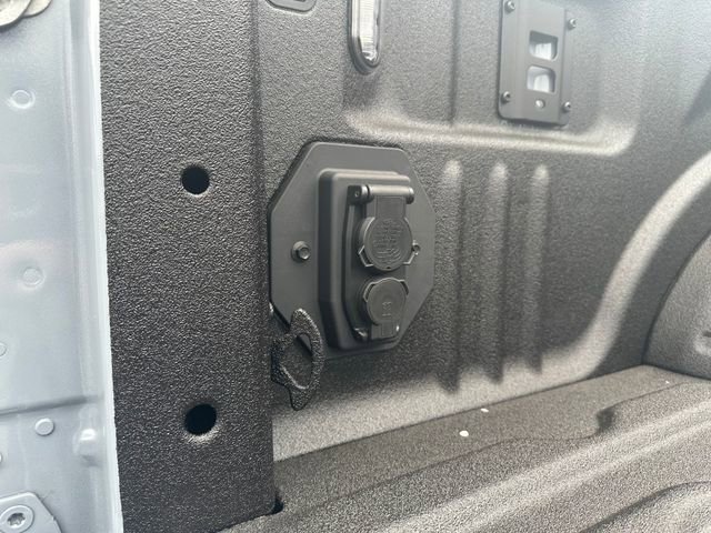 New 2026 Ford F350 Platinum image 23