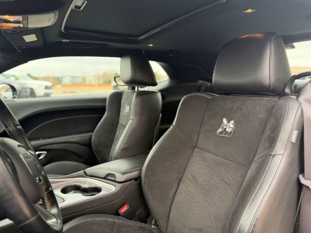 Used 2019 Dodge Challenger R/T Scat Pack RWD image 21