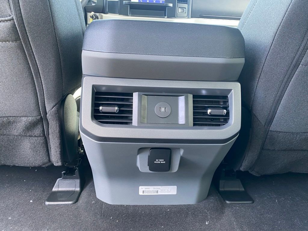 New 2026 Ford F350 XLT w/ 360-Degree Camera Package image 32
