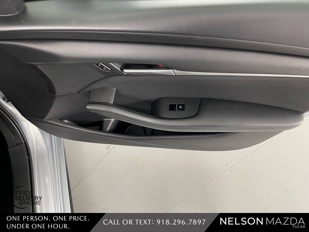 Used 2021 MAZDA MAZDA3 Sedan image 41