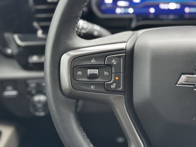 Used 2024 Chevrolet Silverado 2500 ZR2 w/ Technology Package image 27