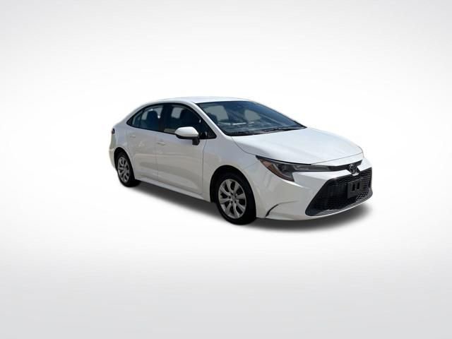 Used 2022 Toyota Corolla LE FWD image 7