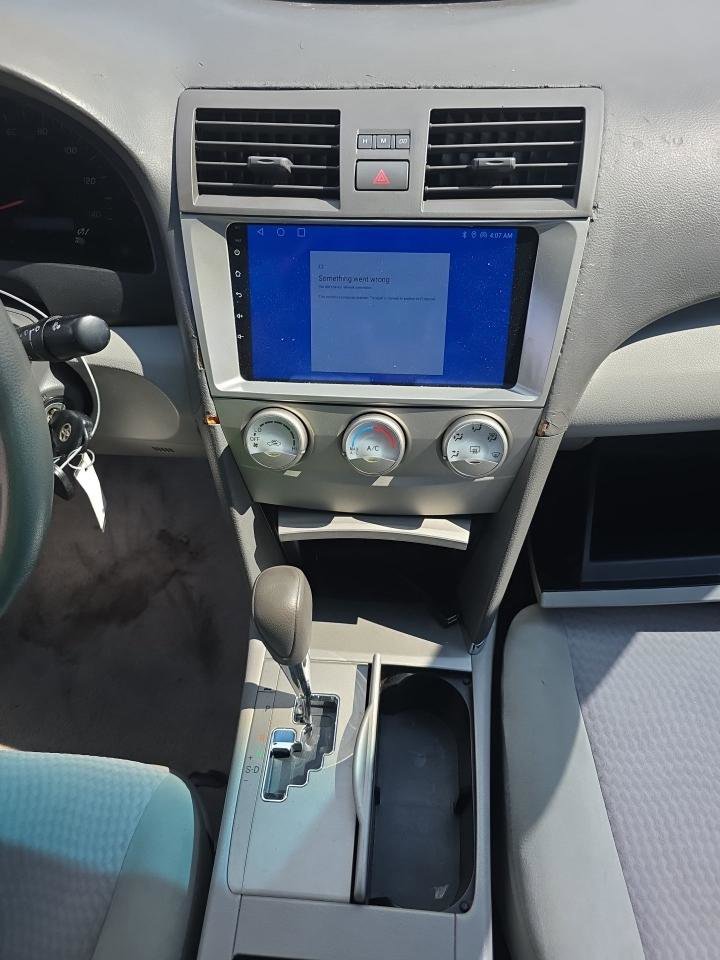 Used 2010 Toyota Camry LE FWD image 11