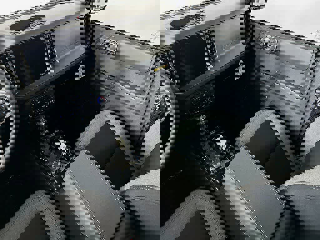 New 2025 Ford Bronco 4-Door image 10