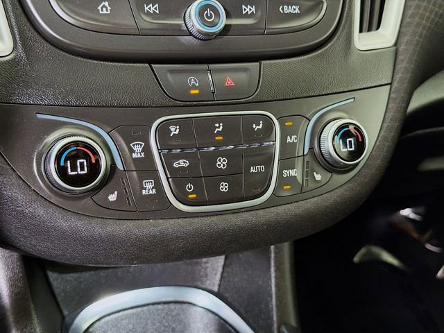 Used 2024 Chevrolet Malibu LT FWD image 17