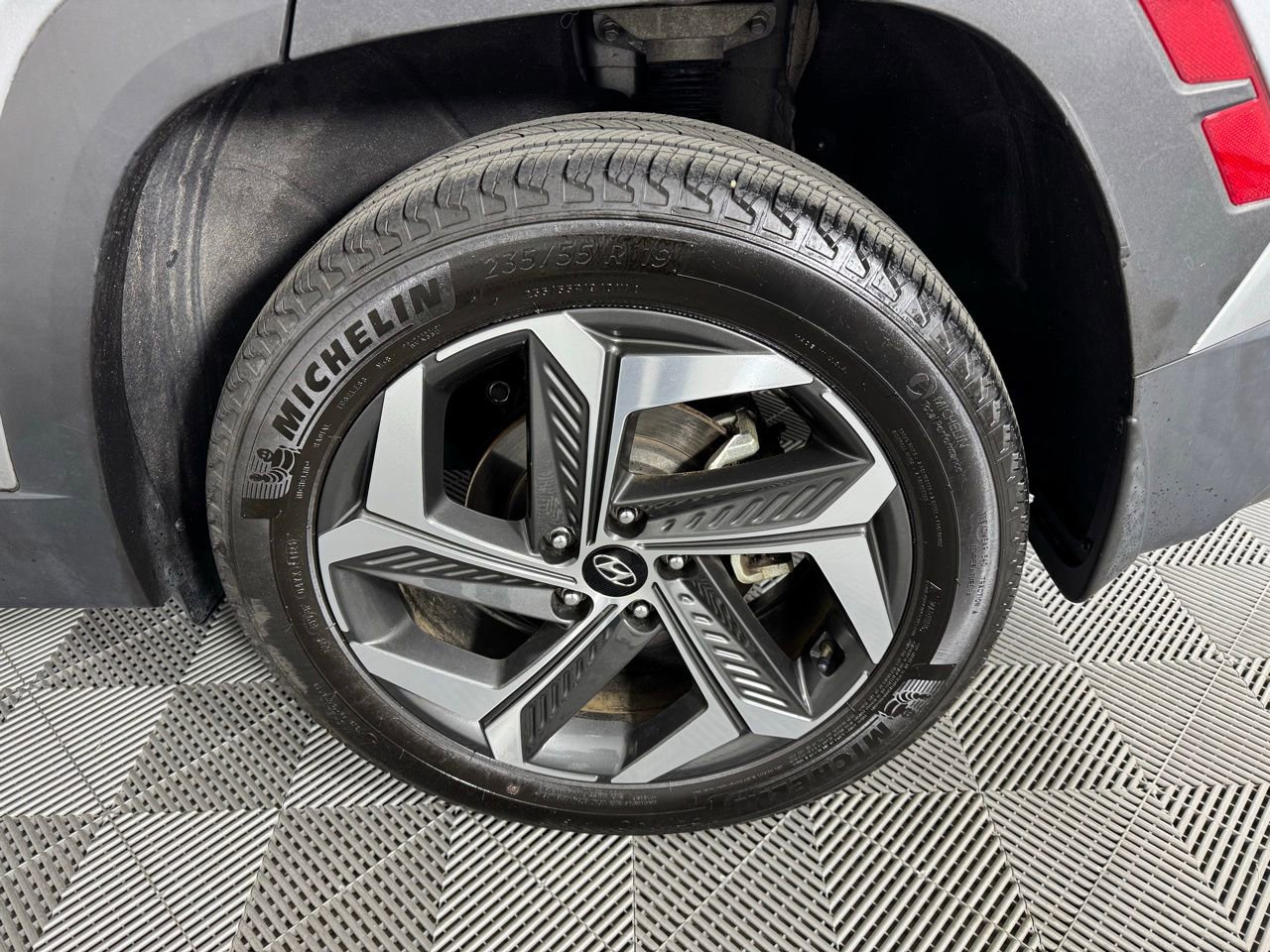 Used 2023 Hyundai Tucson SEL w/ Convenience Package AWD/4WD image 42