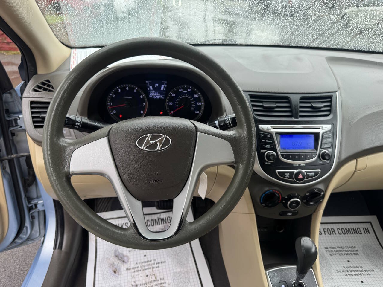Used 2012 Hyundai Accent GLS FWD image 8