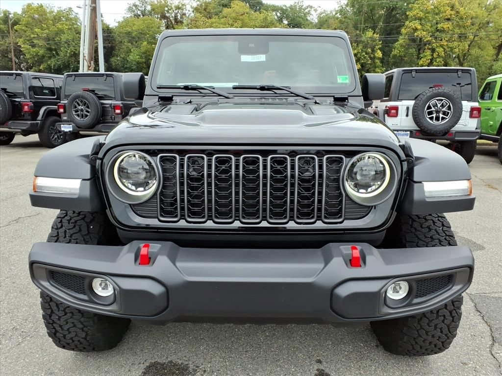 New 2025 Jeep Wrangler Unlimited Rubicon w/ Convenience Group image 8